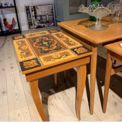 Flot antikt sybord/spilledse