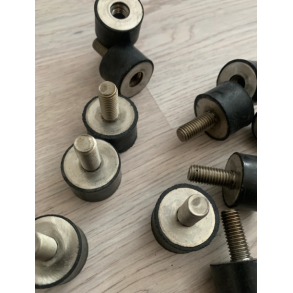 Gummibuffer M8x23,D:30,H:20