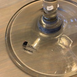 Stor glasopsats med fod