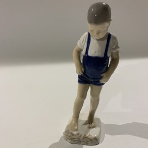 Nr: 1870 - Dreng med krabbe Bing og Grndahl B&G