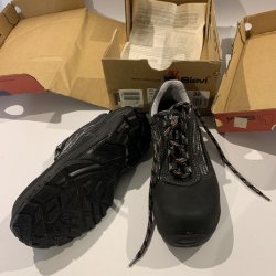 Sikkerhedssko SIEVI str.36 (2 par)