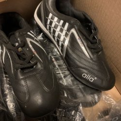 Brnesko 9 par samlet