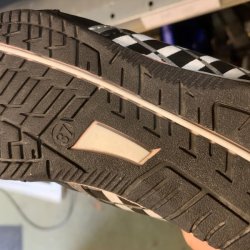 Brnesko 9 par samlet